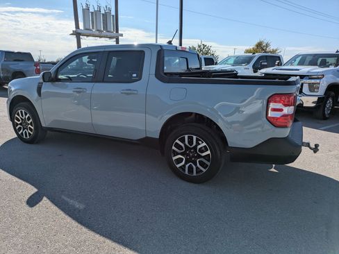 Used 2022 Ford Maverick Lariat w/ Lariat Luxury Package image 6