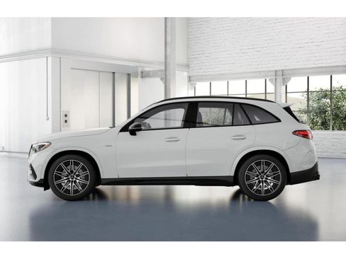 Used 2025 Mercedes-Benz GLC 43 AMG 4MATIC image 33