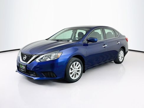 Used 2018 Nissan Sentra SV FWD image 3