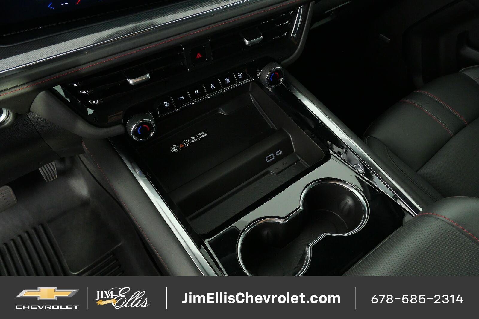Used 2025 Chevrolet Tahoe RST w/ Comfort Package AWD/4WD image 15