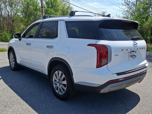 Used 2023 Hyundai Palisade SEL w/ Cargo Package AWD/4WD image 4