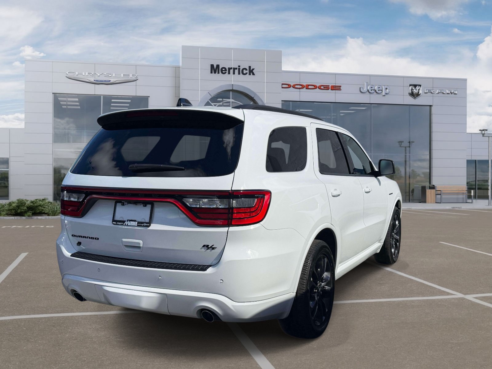 Used 2025 Dodge Durango R/T AWD/4WD image 4