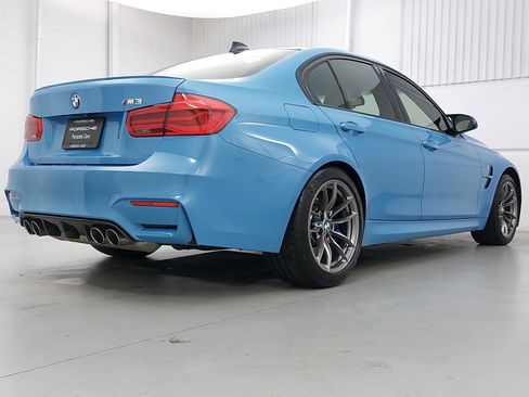 Used 2018 BMW M3 RWD image 7