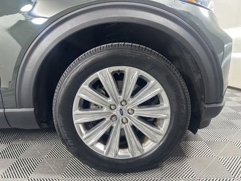 Used 2023 Ford Explorer Limited image 10