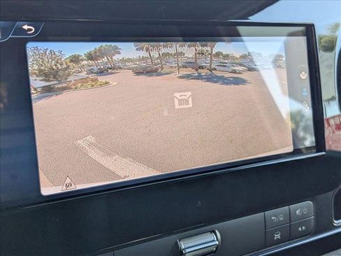 Used 2025 Mercedes-Benz Sprinter 2500 image 11