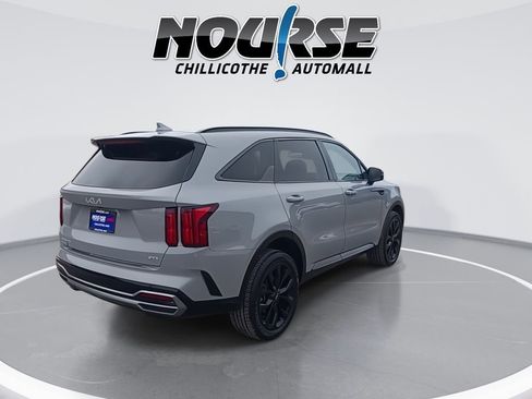 Used 2023 Kia Sorento SX image 8