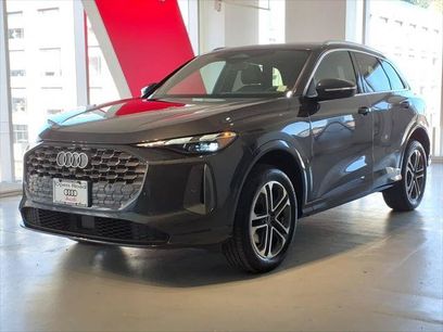 Certified 2025 Audi Q5 Premium w/ Convenience Package