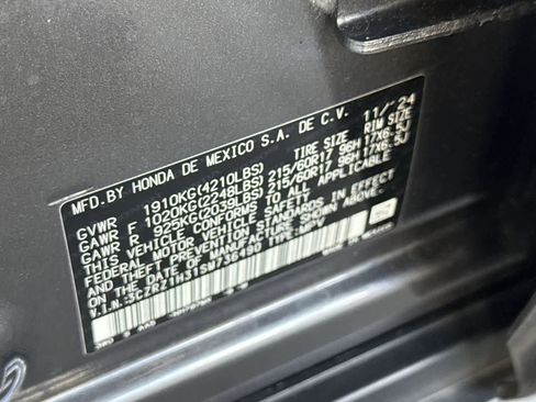 Used 2025 Honda HR-V LX image 29