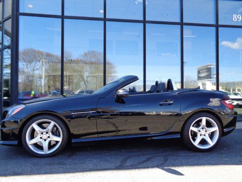 Used 2013 Mercedes-Benz SLK 250 w/ Premium I Pkg image 8