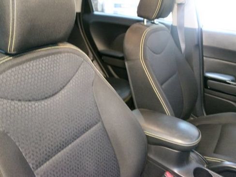 Used 2016 Kia Soul + w/ Audio Package FWD image 11