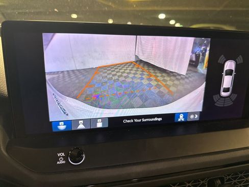 Used 2024 Honda Accord Touring image 16
