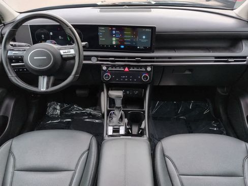 Used 2025 Hyundai Tucson SEL FWD image 14