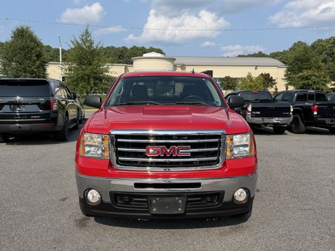 Used 2013 GMC Sierra 1500 SLE w/ Power Tech Package AWD/4WD image 2