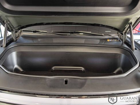 Used 2023 Rivian R1S Launch Edition image 6