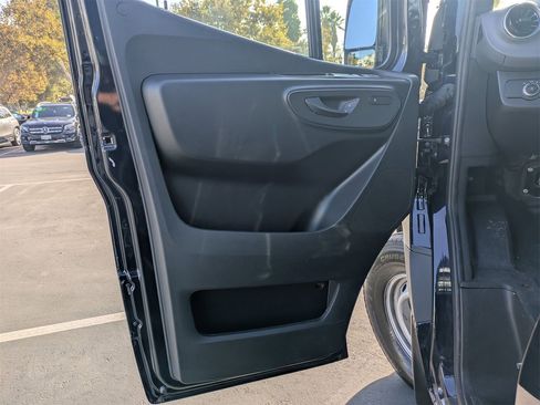 Certified 2024 Mercedes-Benz Sprinter 2500 image 13