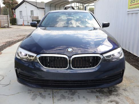 Used 2019 BMW 530i w/ Convenience Package image 6