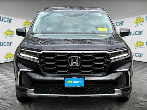 New 2025 Honda Pilot EX-L image 3