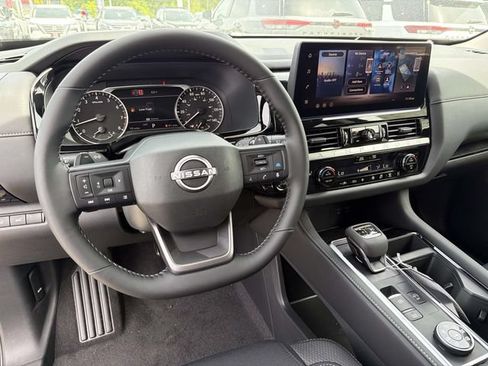 New 2026 Nissan Pathfinder SV AWD/4WD image 16