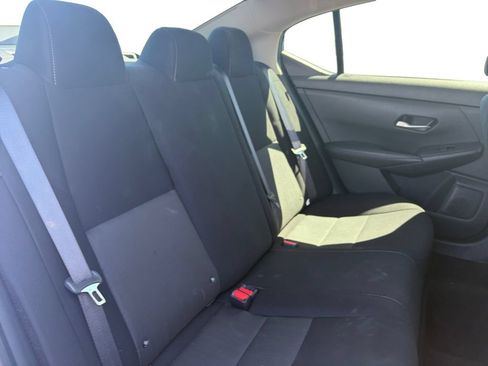 Used 2023 Nissan Sentra SV FWD image 18