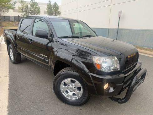 Used 2010 Toyota Tacoma 4x4 Double Cab image 7