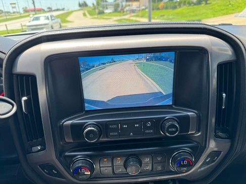 Used 2017 GMC Sierra 1500 SLT w/ All Terrain X Package image 16