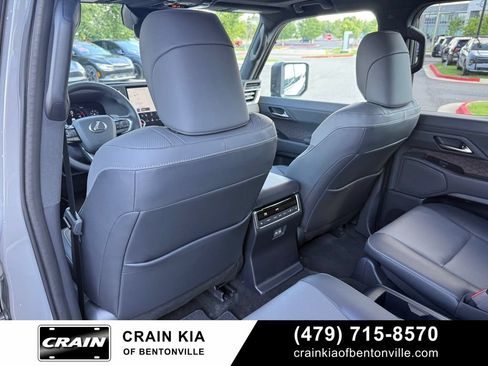 Used 2025 Lexus GX 550 AWD/4WD image 27