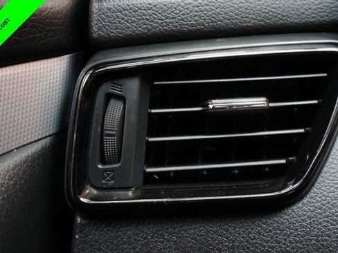 Used 2020 Nissan Rogue Sport SL w/ Premium Package image 27