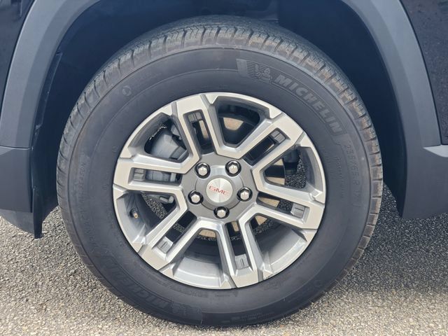 Used 2025 GMC Terrain Elevation AWD/4WD image 8