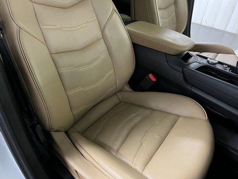 Certified 2024 Cadillac XT6 Sport w/ Platinum Package image 18