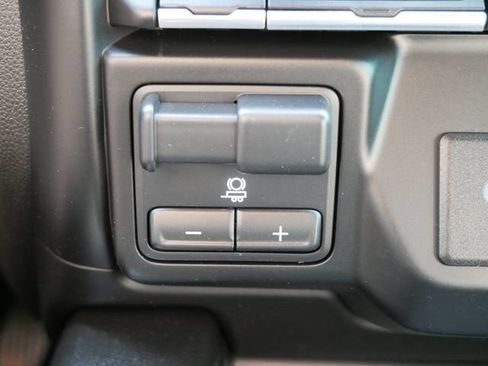 Used 2023 GMC Sierra 2500 AT4 AWD/4WD image 18