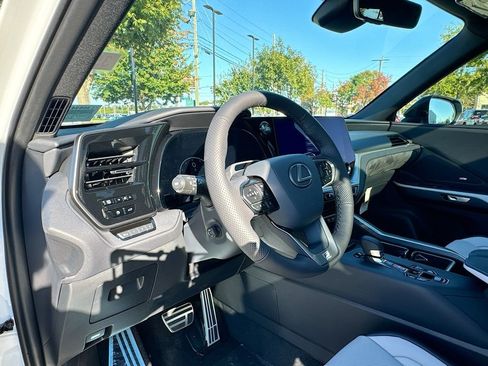 Used 2026 Lexus TX 350 AWD w/ Technology Package image 26