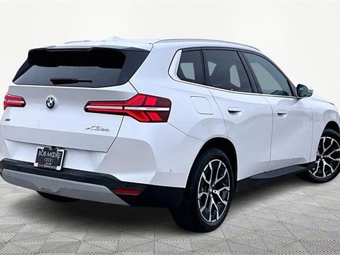Used 2025 BMW X3 xDrive30i image 2