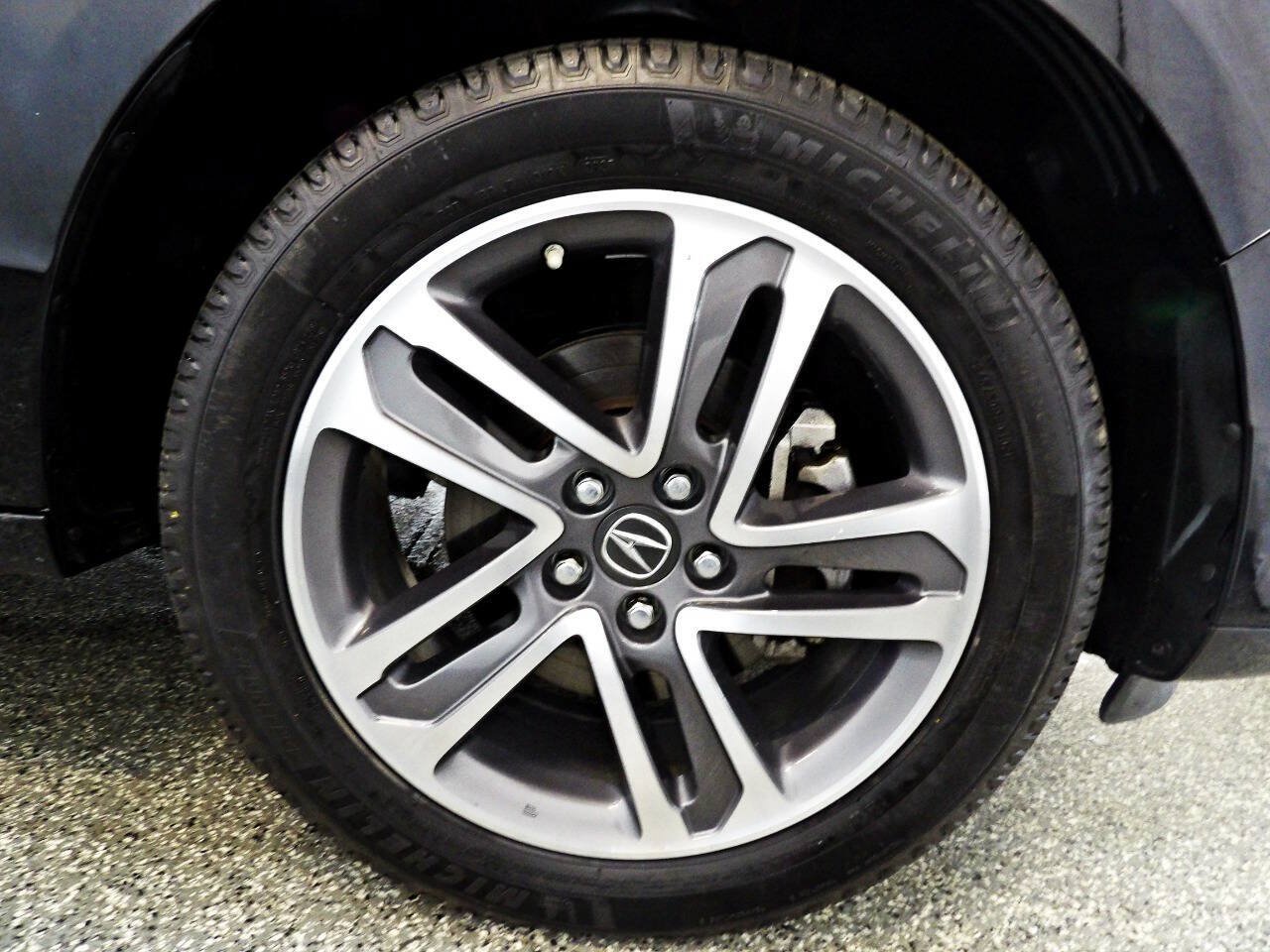 Used 2019 Acura MDX w/ Advance Package AWD/4WD image 25