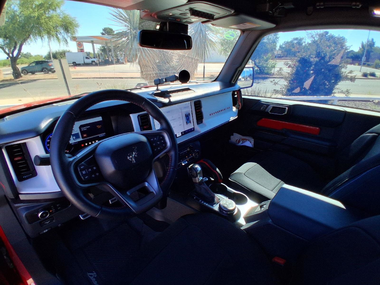 Used 2024 Ford Bronco Heritage Edition AWD/4WD image 15