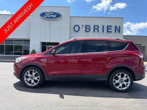 Used 2016 Ford Escape Titanium FWD image 1
