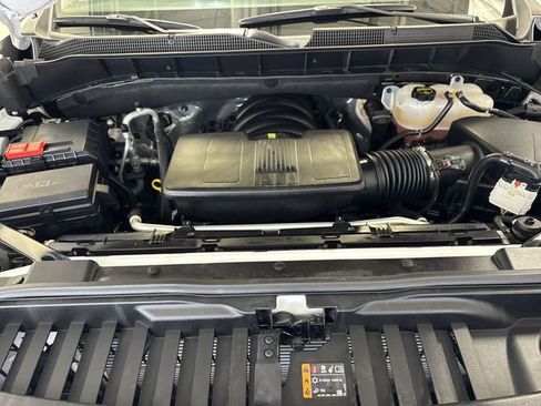 Certified 2025 Chevrolet Silverado 1500 LT w/ Leather Package AWD/4WD image 27