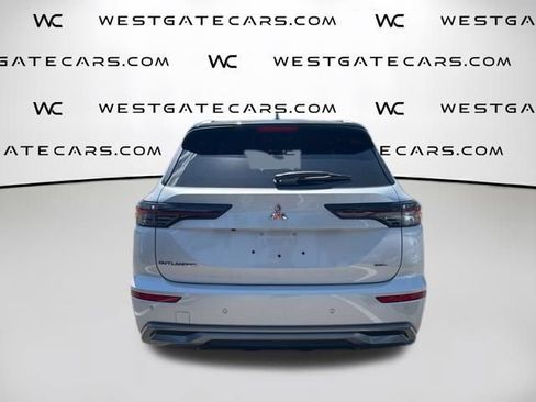 Used 2025 Mitsubishi Outlander SEL FWD image 8