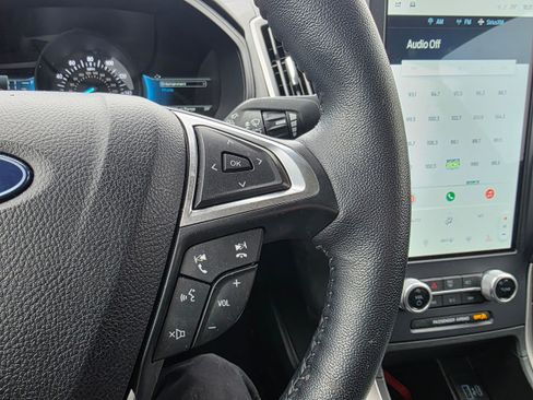 Certified 2022 Ford Edge SEL w/ Convenience Package image 15