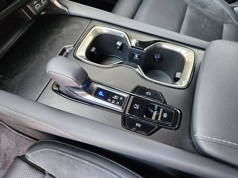 Certified 2024 Lexus RX 350 FWD w/ Convenience Package image 19