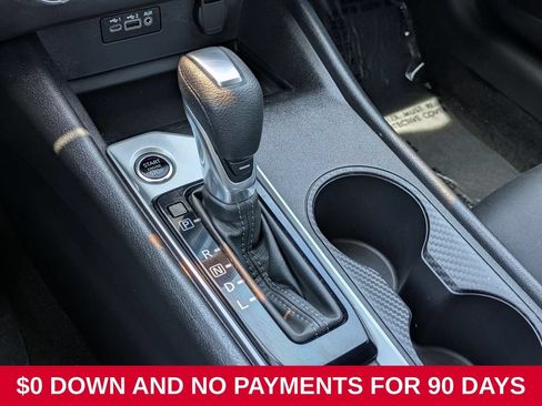 Used 2025 Nissan Altima 2.5 SV AWD/4WD image 18