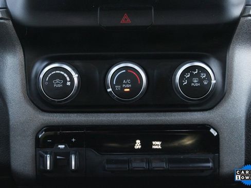 Used 2022 RAM 2500 Tradesman image 34