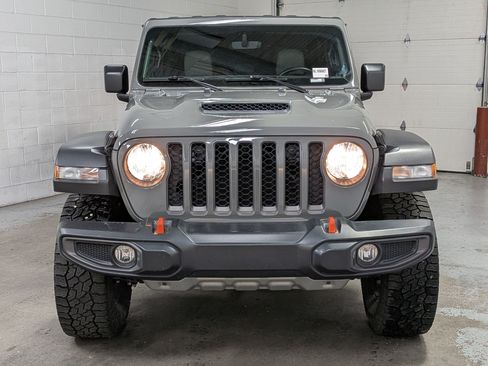 Used 2022 Jeep Gladiator Mojave w/ Trailer Tow Package AWD/4WD image 11