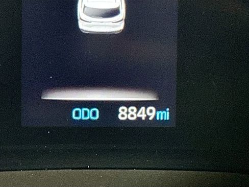 Used 2024 Toyota Sienna XSE image 14