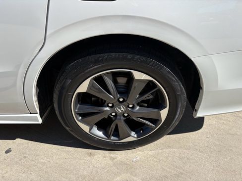 Certified 2024 Honda Odyssey Elite image 39