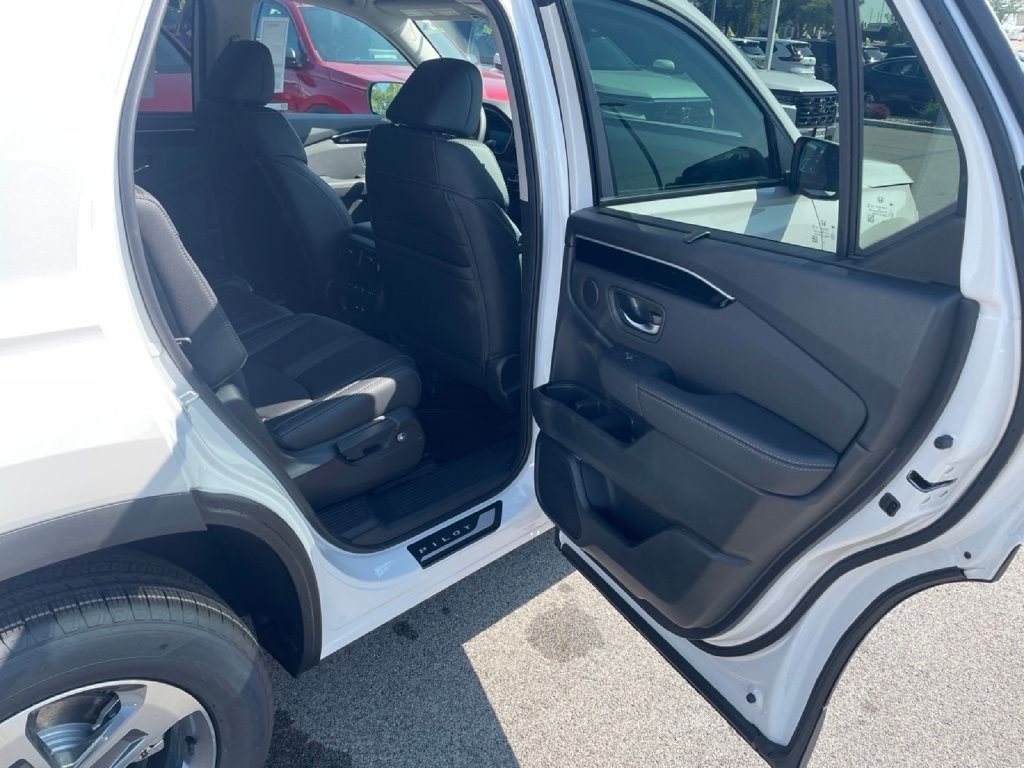 New 2026 Honda Pilot EX-L image 14