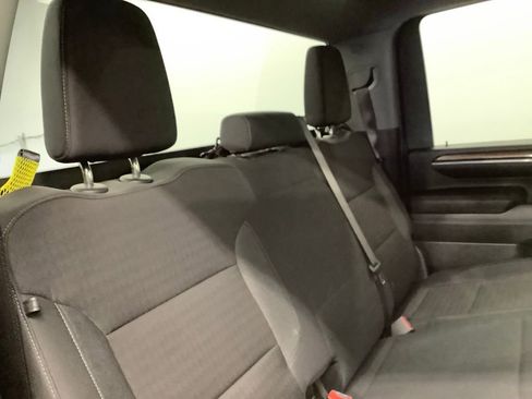 Used 2024 Chevrolet Silverado 2500 LT AWD/4WD image 28