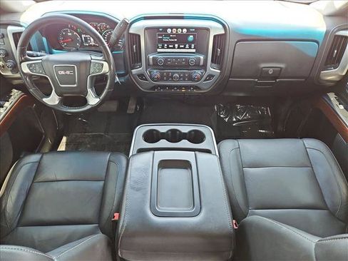 Used 2018 GMC Sierra 1500 SLT w/ SLT Preferred Package AWD/4WD image 23