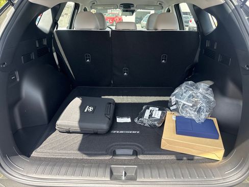 New 2026 Hyundai Tucson SE image 22