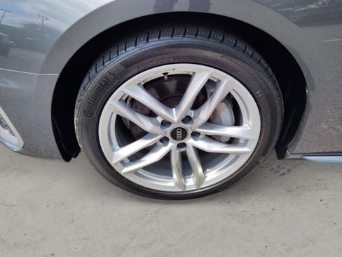Used 2022 Audi A4 2.0T Premium Plus AWD/4WD image 9