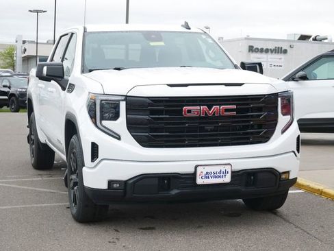 Used 2023 GMC Sierra 1500 Elevation w/ Preferred Package AWD/4WD image 24